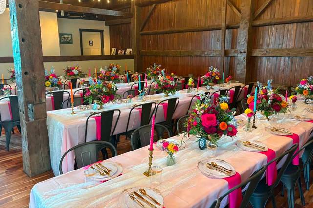Elegant Yet Rustic Setting