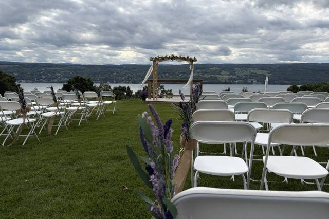 The dais is yours to decorate.