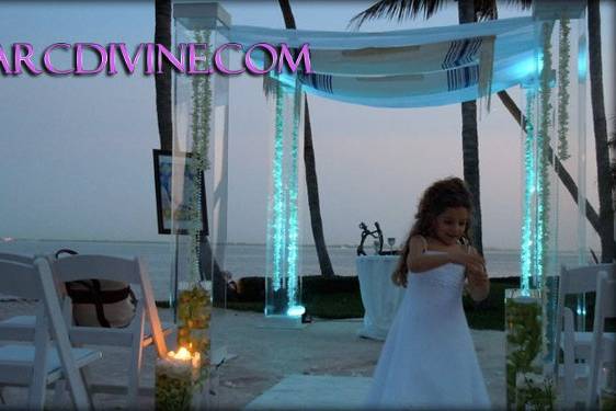 ArcDivine.com :: Miami Acrylic Chuppah Wedding Canopy Arch Rental Plastic Clear Glass