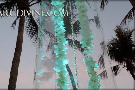 ArcDivine.com :: Miami Acrylic Chuppah Wedding Canopy Arch Rental Plastic Clear Glass