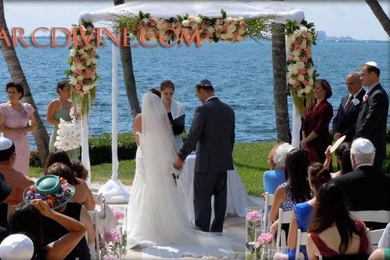 ArcDivine.com :: Miami Acrylic Chuppah Wedding Canopy Arch Rental Plastic Clear Glass