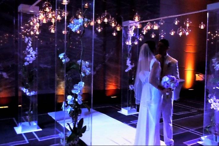 ArcDivine.com :: Miami Acrylic Chuppah Wedding Canopy Arch Rental Plastic Clear Glass