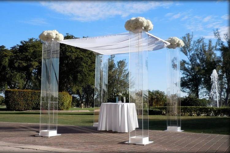 ArcDivine.com :: Miami Acrylic Chuppah Wedding Canopy Arch Rental Plastic Clear Glass