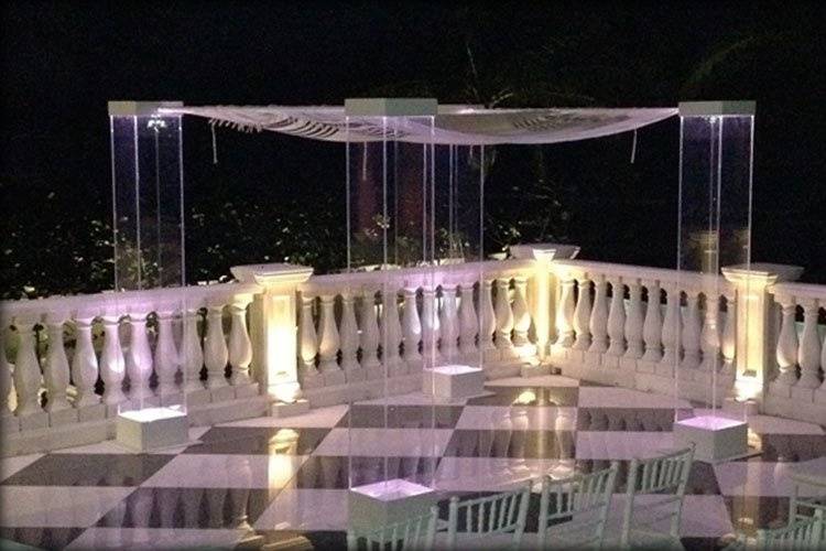 ArcDivine.com :: Miami Acrylic Chuppah Wedding Canopy Arch Rental Plastic Clear Glass