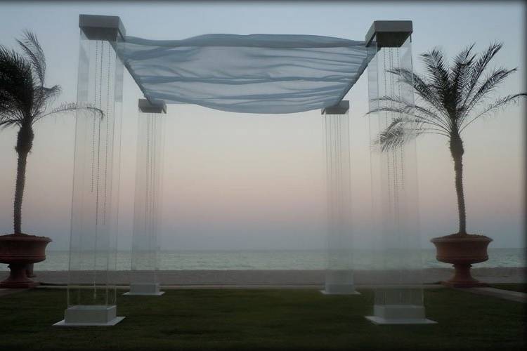 ArcDivine.com :: Miami Acrylic Chuppah Wedding Canopy Arch Rental Plastic Clear Glass