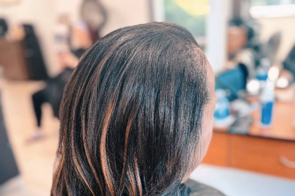 Ena’Vative Hair Studio