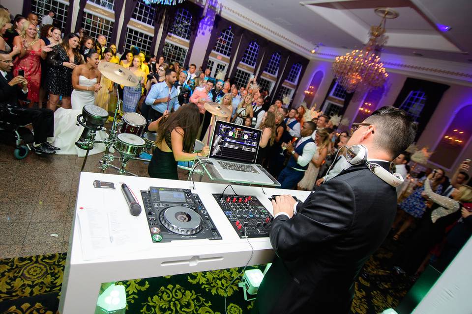 Wedding DJ