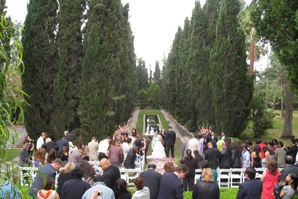 a Fairtale wedding at an estate in Sierra Madre