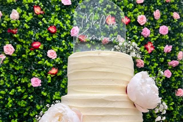 Textured cake