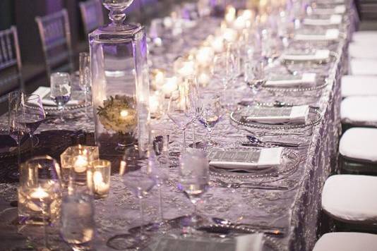 Long table setting