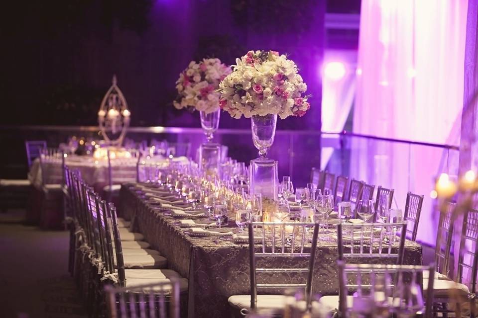 Long table setting with centerpiece