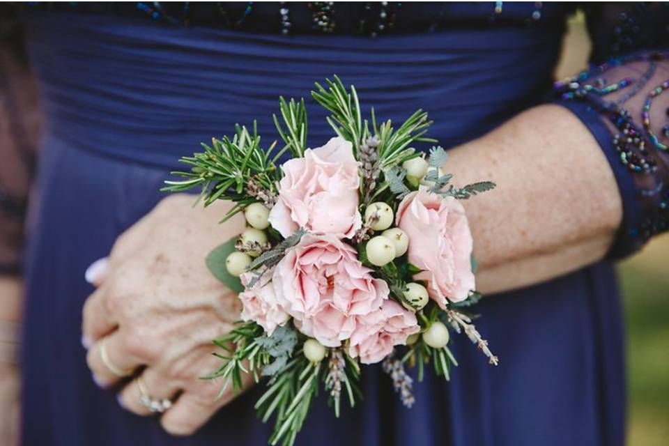 Unique Wrist Corsages with Her