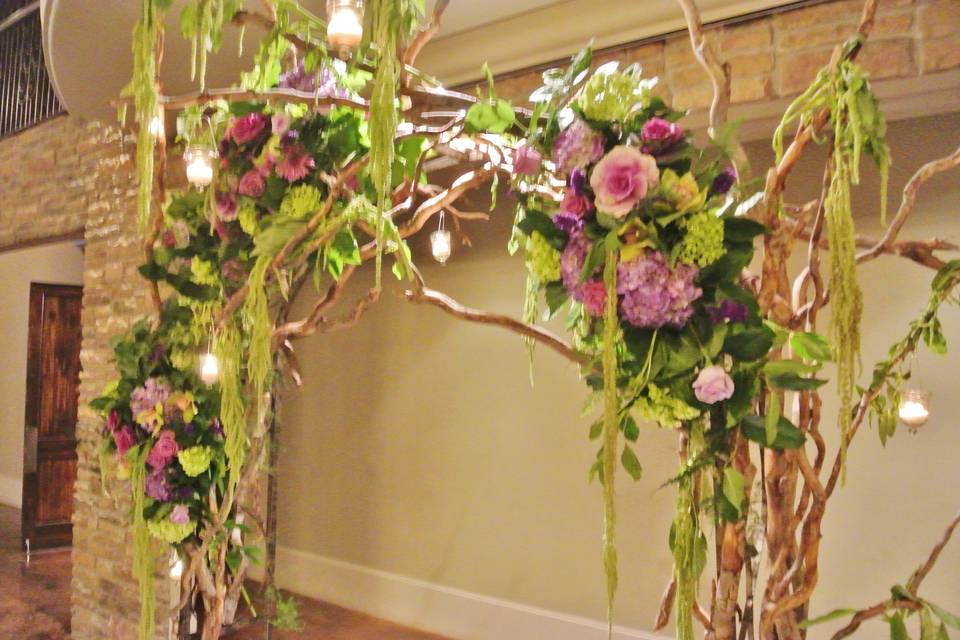 Accent Floral Design