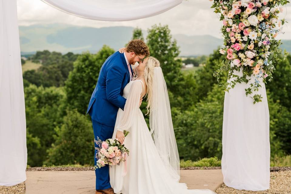 Happy & Hitched Events
