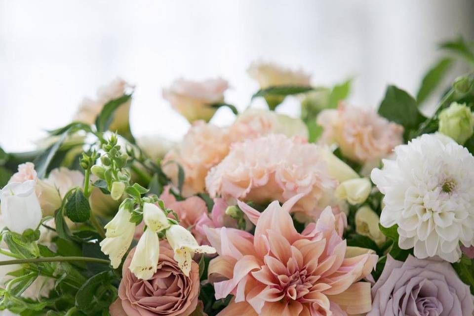 Vase arrangement