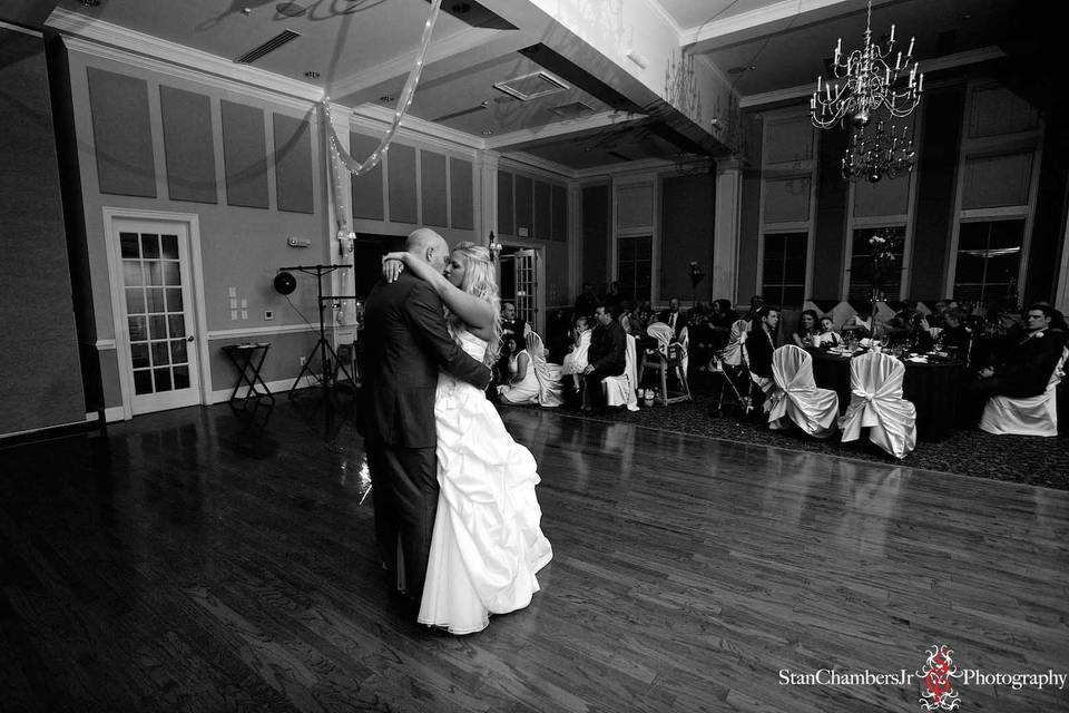 Bride & groom's first dance by www.stanchambersjr.com.
