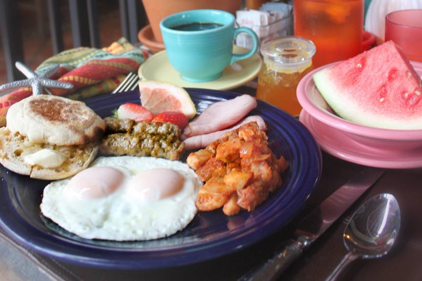 served to order full American breakfast included