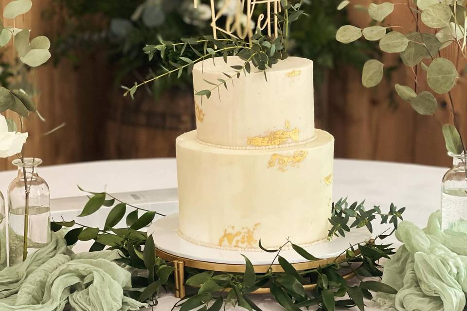 A Beautiful Day Évent Florals & Decor