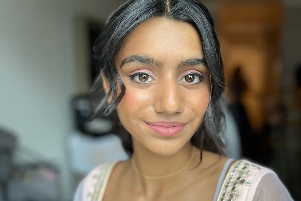 Bridesmaid glam