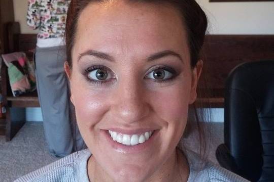 Makeup Artistry by Daisy