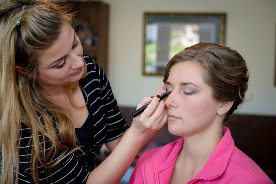 Makeup Artistry by Daisy