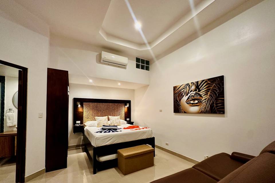 Queen Suites