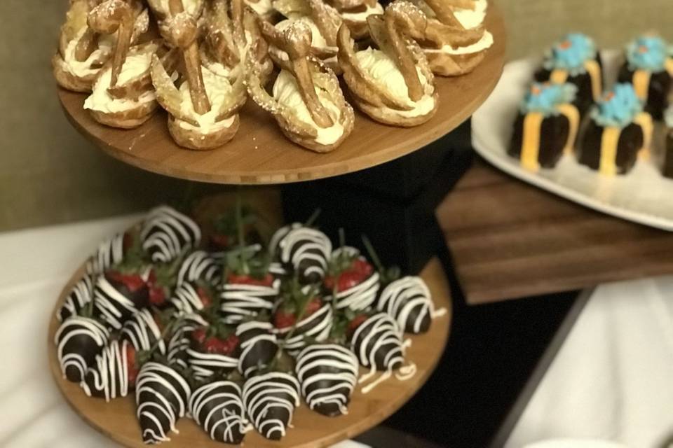 Mini Dessert Display