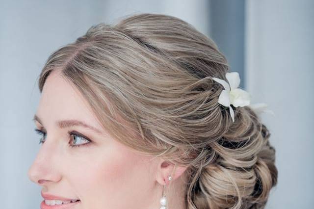 Casa Salon Bridal Hair and Airbrush Makeup