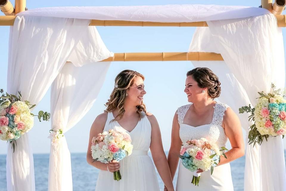 Bride holding her bouquet