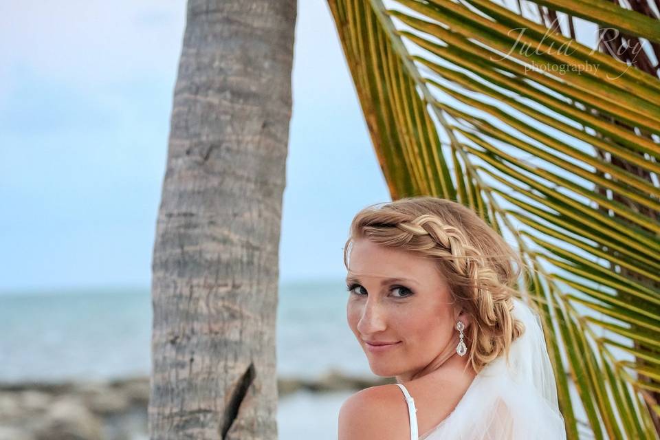 Bride holding her bouquet