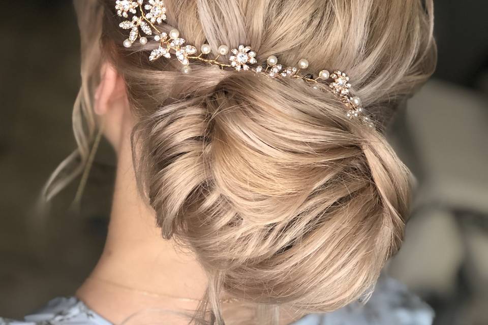 Bridal hairstyle by Casa salon