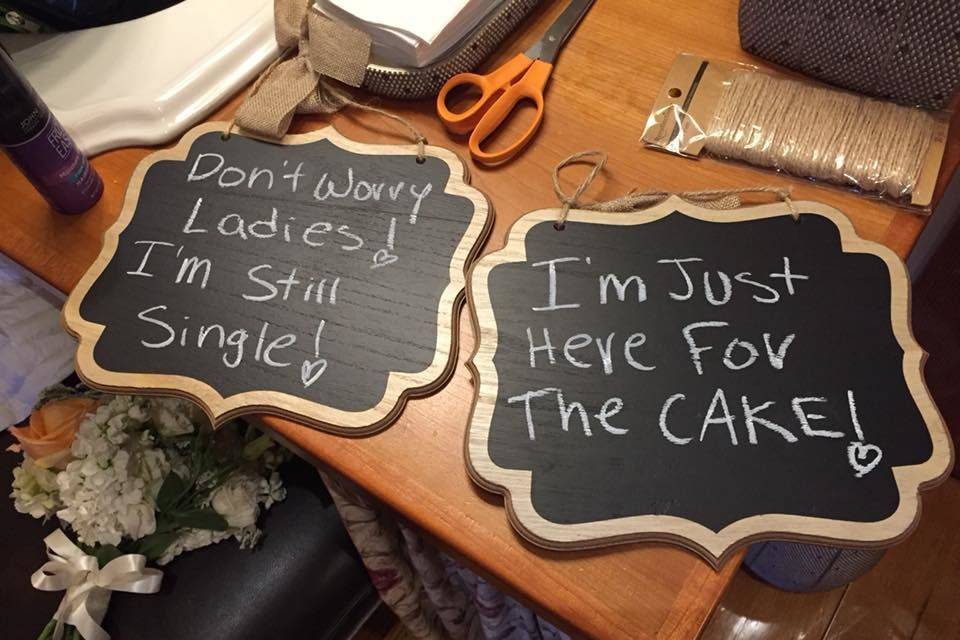 Ring bearer plaques