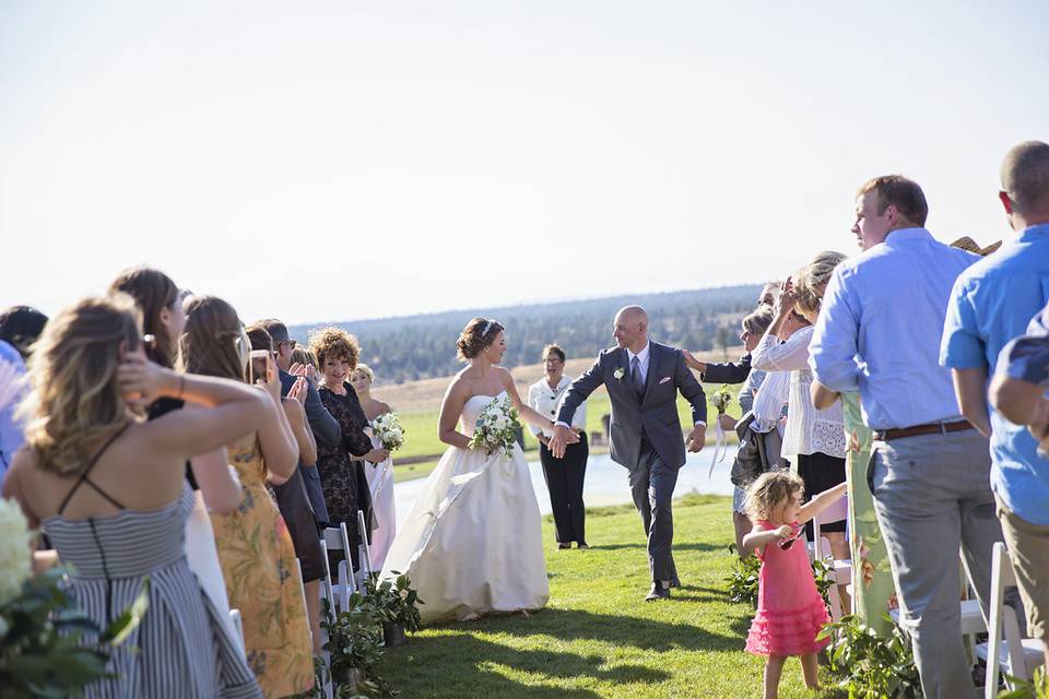 Weddings with Heart & Elope Bend