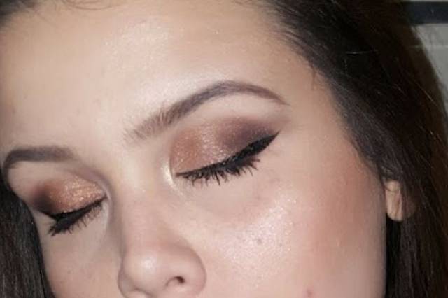 Bronze eye with Liner