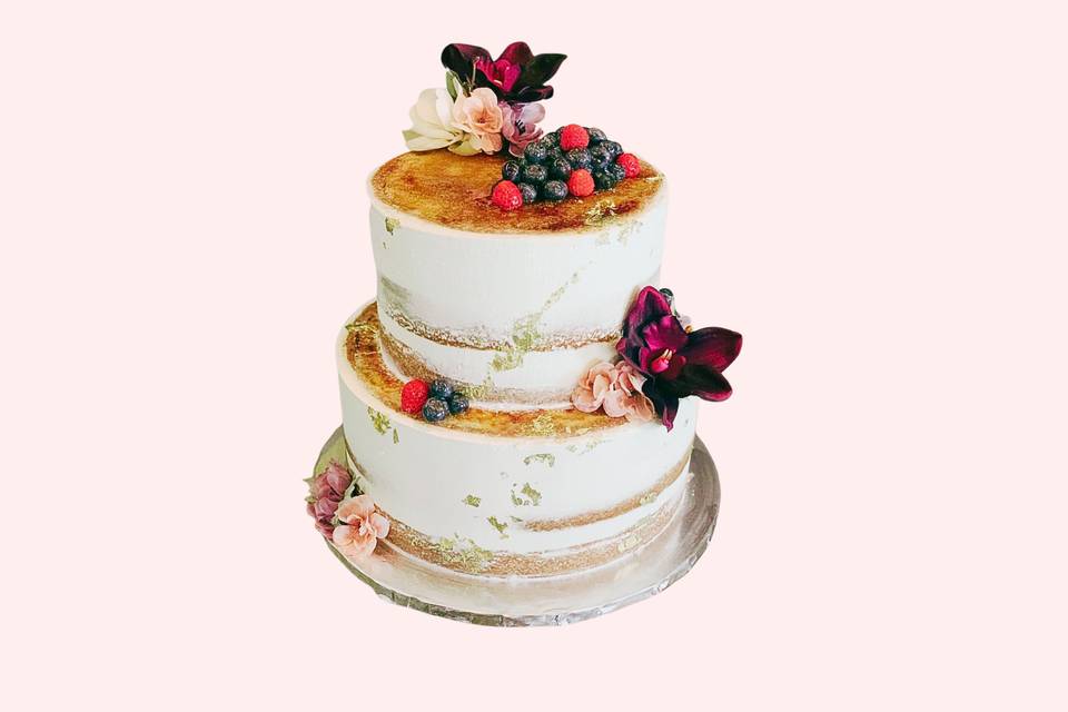 We love a naked frosting.