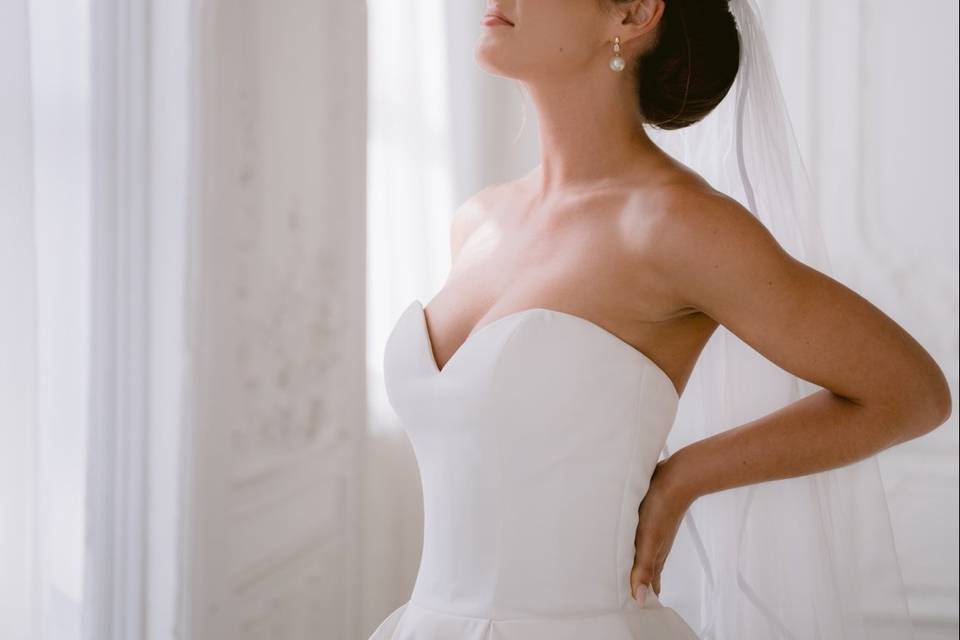 Bride at Antiguo Casino
