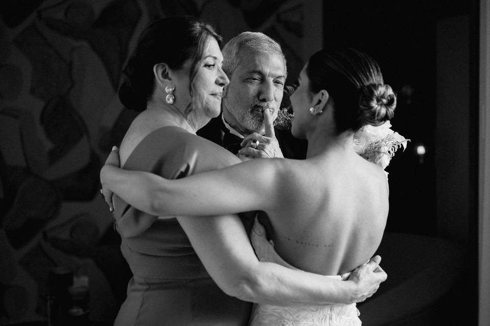 First Look with mom and dad