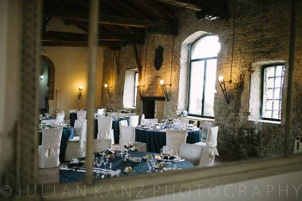 © Photo 2012 by Julian Kanz PhotographyLocation: Corneliano Bertario's Castle