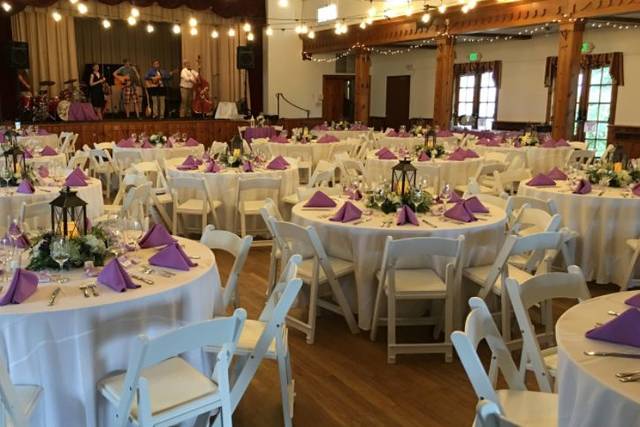 Wedding table setting