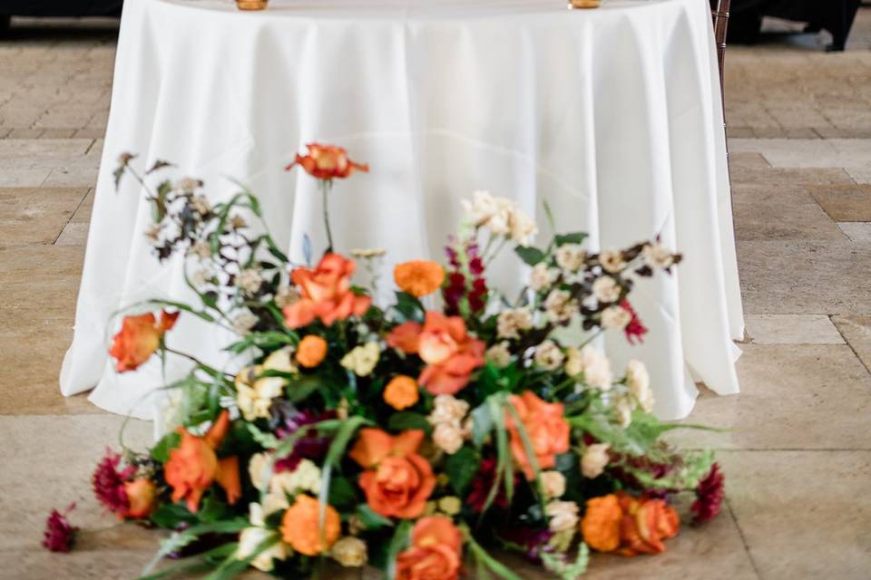 Head Table with Ivy Wall