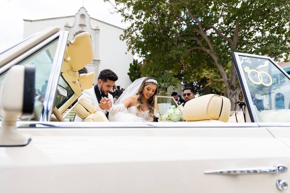 Venezy & Abel-Car