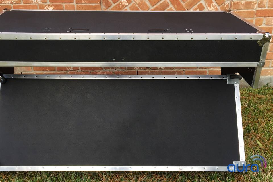 Standard fold out DJ booth