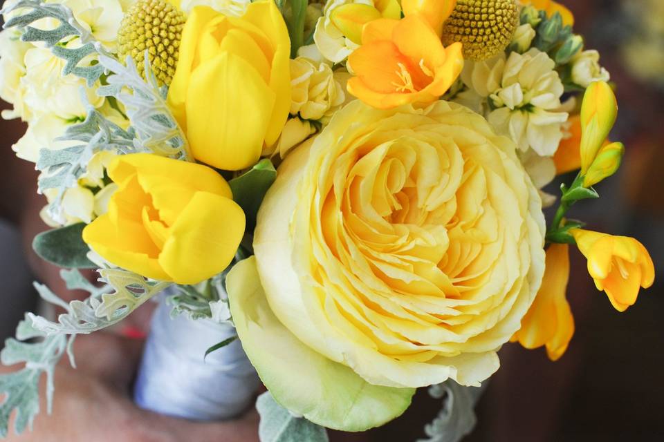 Yellow bouquet. Photo by Allison Stahl Studio.