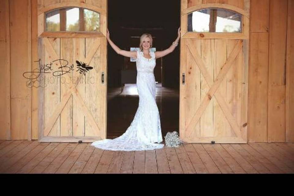 Cedar Post Barn, llc.