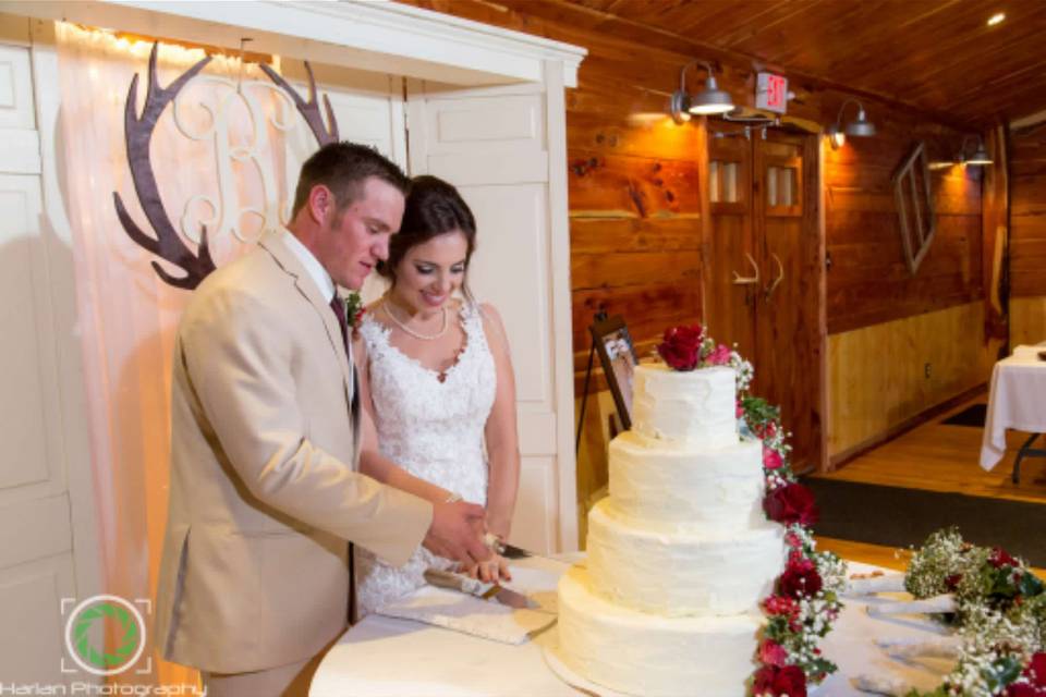 Cedar Post Barn, llc.