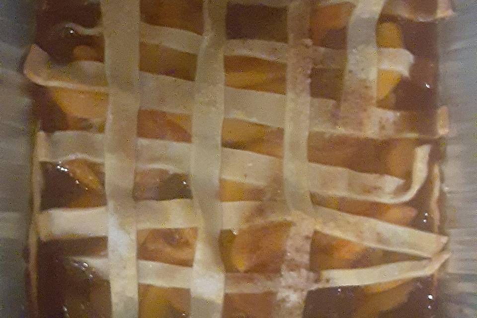 Sugars peach cobbler