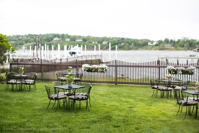 Salt Creek Grille