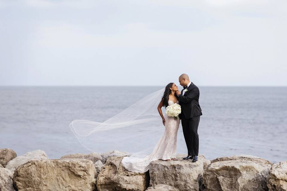 Luxury Wedding near Lakefront
