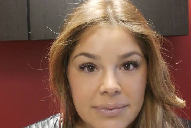 Roxanne Raiola full set of faux mink lash extensions 70 per eye