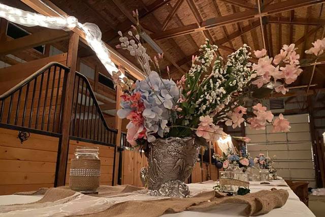 Decor available